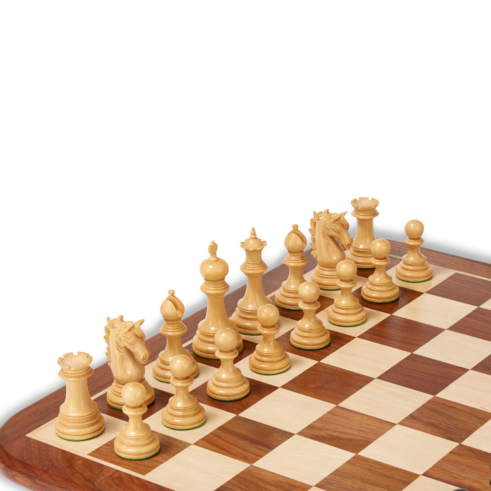 Umbrella Boxwood Chess Pieces & Box – 4″ King
