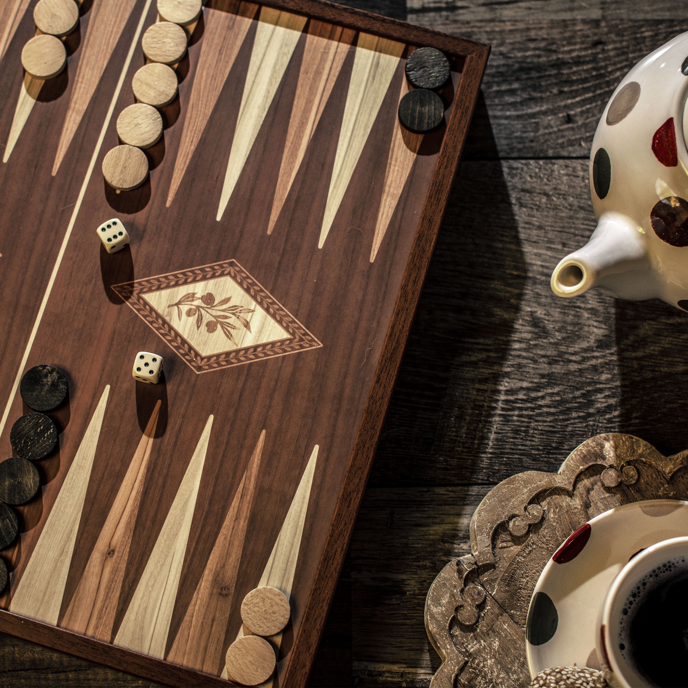 Manopoulos - Classic 2-in-1 Combo Games Set in Walnut replica wooden case (Large)